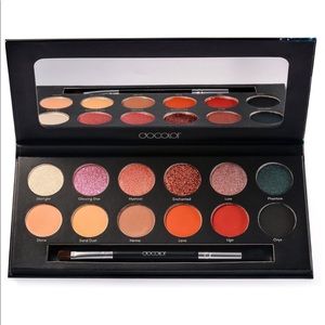 Eyeshadow palette